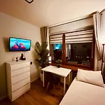 - I Komfortowe Homestay *