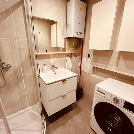 Pokoje Gliwice - Apartament I Komfortowe Noclegi בית אירוח